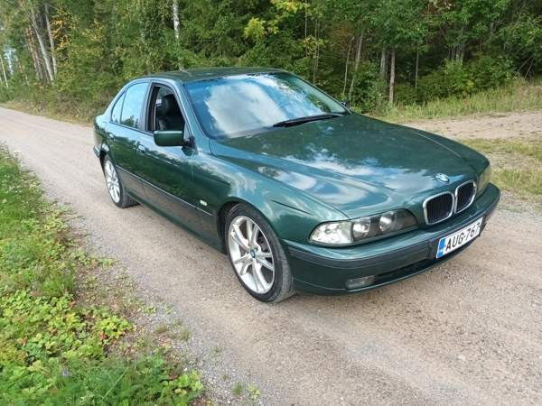 BMW 528 Padasjoki - valokuva 2