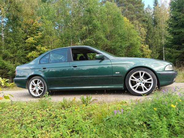 BMW 528 Padasjoki - valokuva 8
