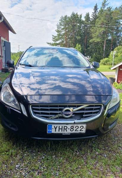Volvo V60 Macau - valokuva 3