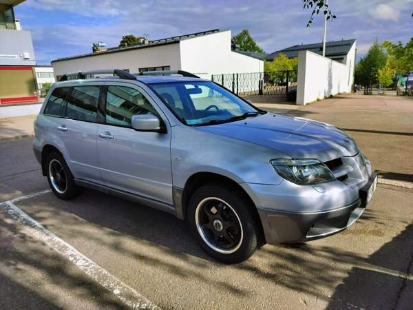 Mitsubishi Outlander Chukotskiy Avtonomnyy Okrug - valokuva 1