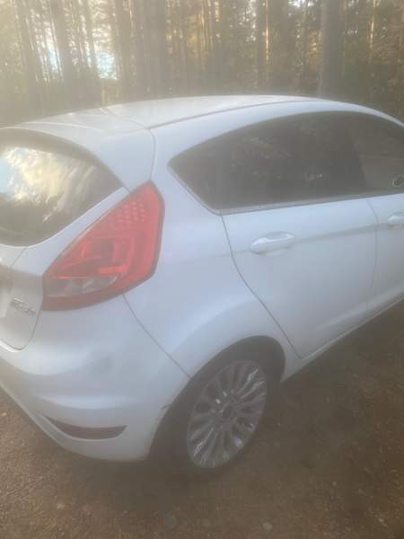 Ford Fiesta Helsinki - valokuva 6