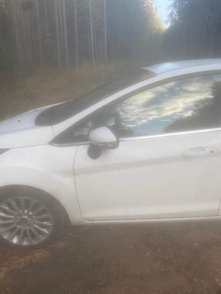 Ford Fiesta Helsinki - valokuva 5