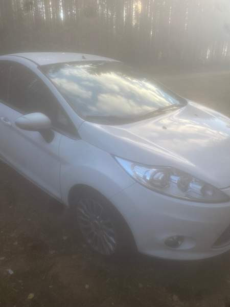 Ford Fiesta Helsinki - valokuva 2