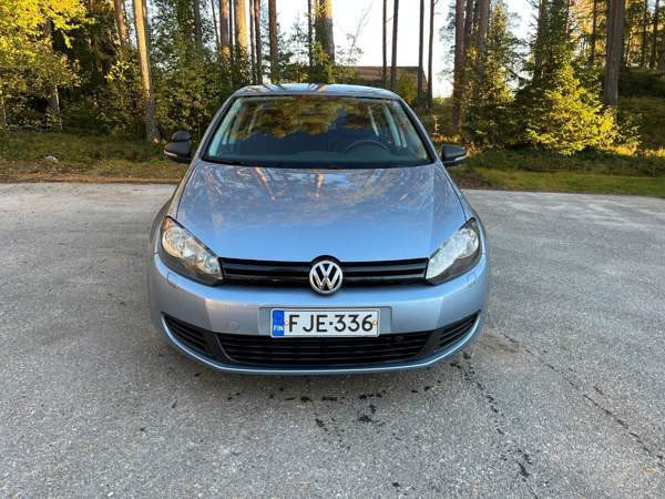 Volkswagen Golf Lieto - valokuva 2