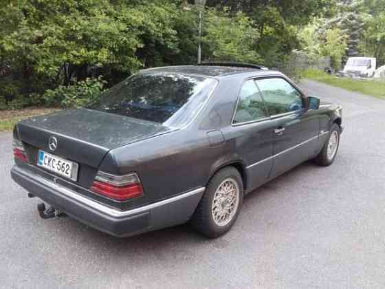Mercedes-Benz 230 Helsinki