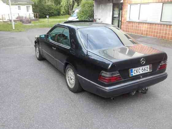 Mercedes-Benz 230 Helsinki