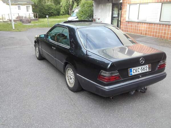 Mercedes-Benz 230 Helsinki - изображение 4