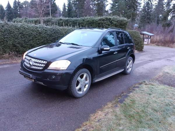 Mercedes-Benz ML Pyhäjoki - valokuva 1