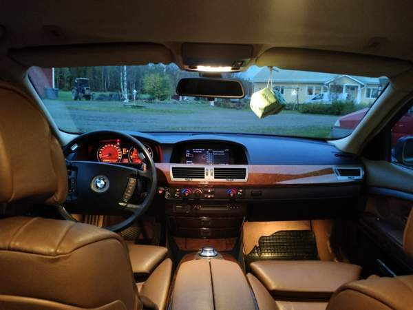 BMW 745 Kiuruvesi - valokuva 7
