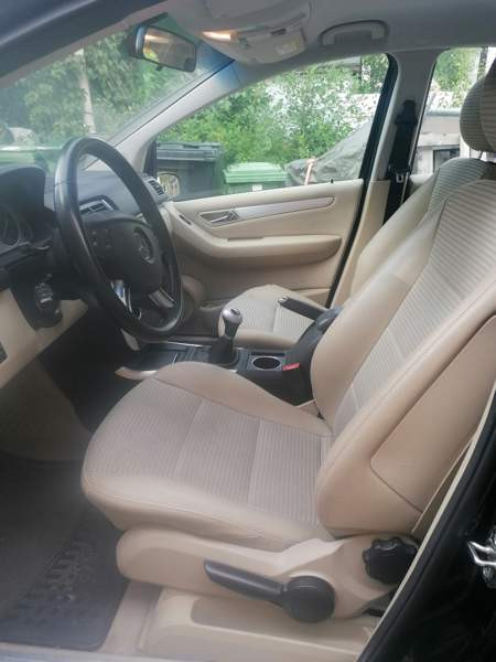 Mercedes-Benz B Vantaa - valokuva 7