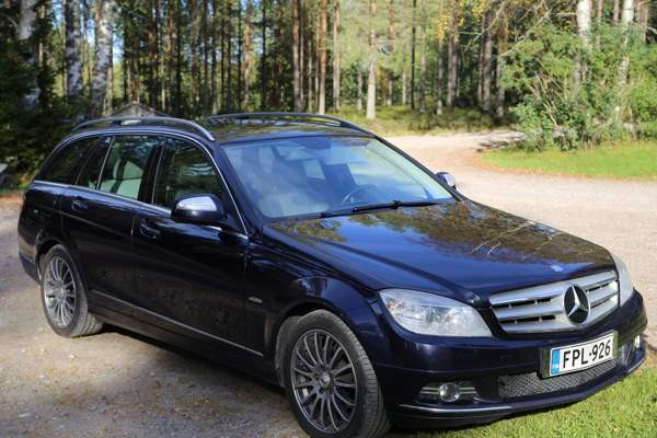 Mercedes-Benz 220 Kinnula - valokuva 3