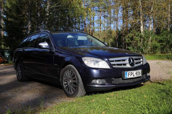 Mercedes-Benz 220 Kinnula - valokuva 1