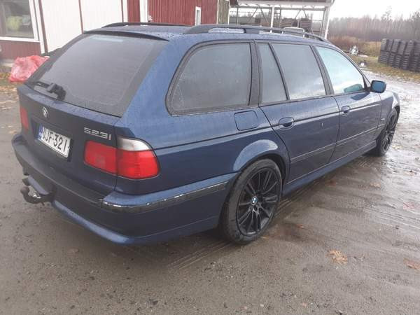 BMW 523 Ilomantsi - valokuva 6