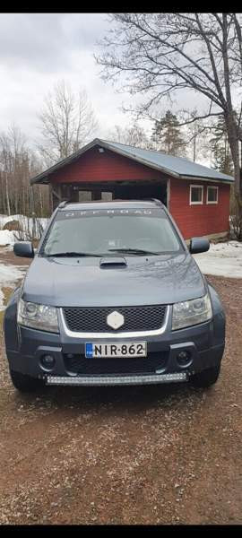 Suzuki Grand Vitara Leppävirta - valokuva 3