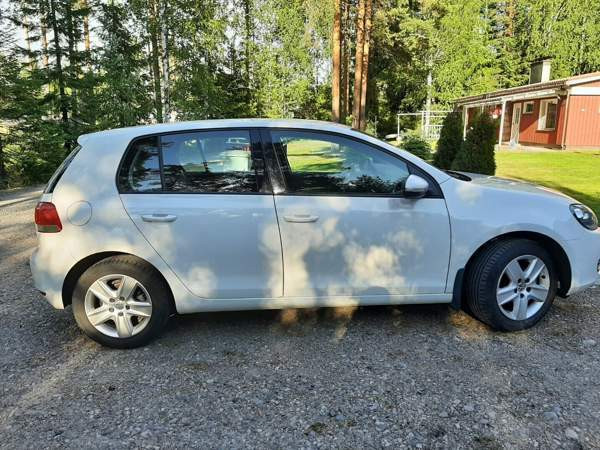 Volkswagen Golf Kuopio - valokuva 6