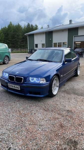BMW 318 Jyväskylä - valokuva 1