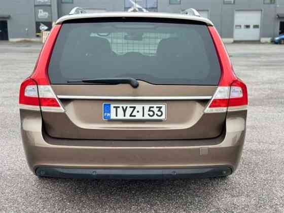 Volvo V70 Sredneuralsk