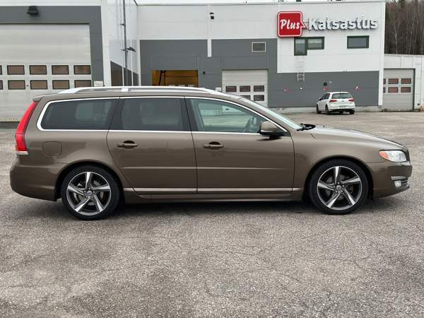 Volvo V70 Sredneuralsk - valokuva 6