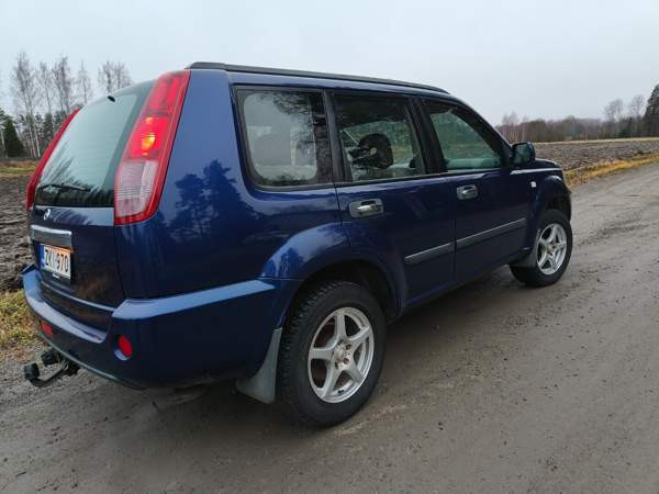 Nissan X-Trail Kalvola - valokuva 4