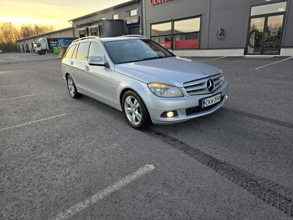 Mercedes-Benz C Oulu - valokuva 6