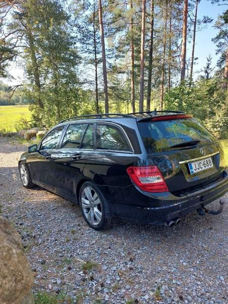 Mercedes-Benz C Uusikaupunki - valokuva 1