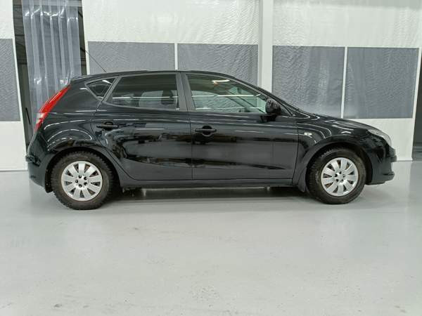 Hyundai i30 Tuusula - valokuva 5