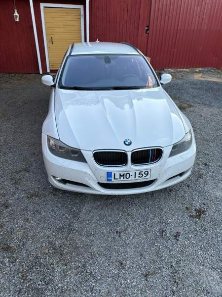 BMW 320 Alajärvi - valokuva 3