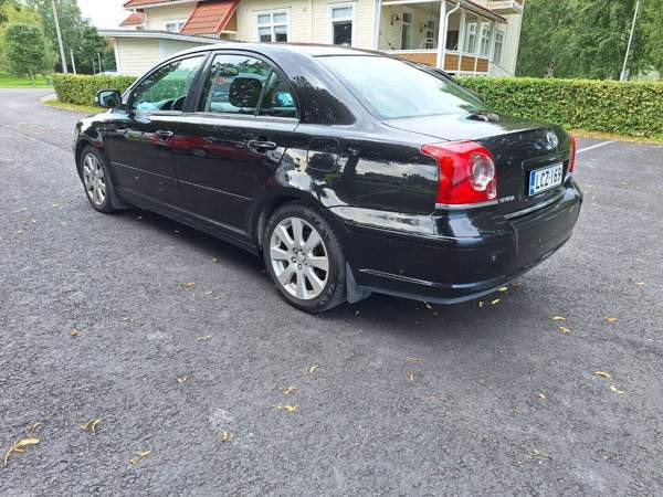 Toyota Avensis Mänttä-Vilppula - valokuva 6