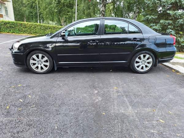 Toyota Avensis Mänttä-Vilppula - valokuva 7