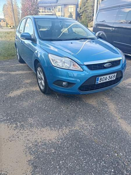 Ford Focus Glebychevo - valokuva 3