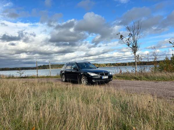 BMW 520 Lovisa - valokuva 1