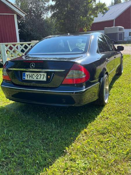 Mercedes-Benz E Kerimäki - valokuva 4