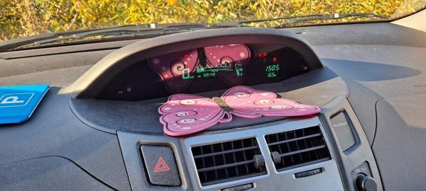 Toyota Yaris Oulu - valokuva 7