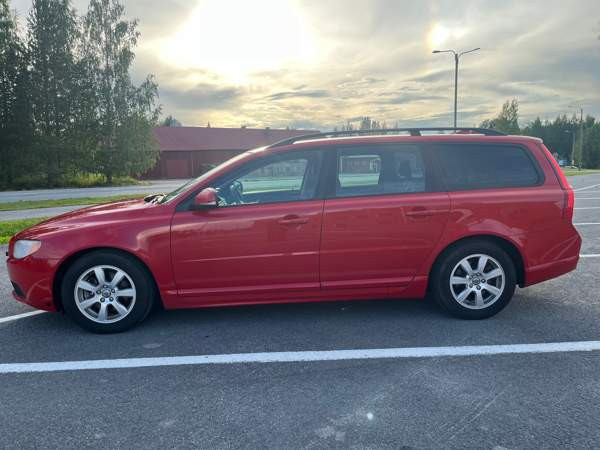 Volvo V70 Jalasjärvi - valokuva 2