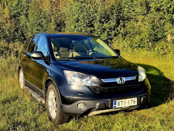 Honda CR-V Kittilä - valokuva 2