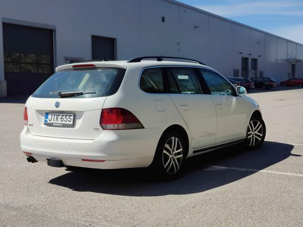 Volkswagen Golf Вантаа - изображение 4