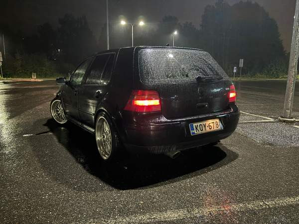 Volkswagen Golf Haemeenlinna - valokuva 4