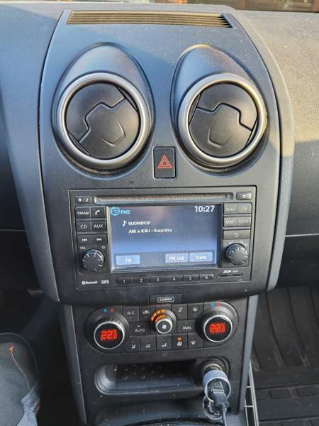 Nissan Qashqai+2 Raahe - valokuva 6