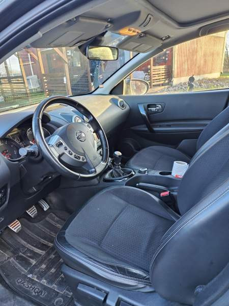 Nissan Qashqai+2 Raahe - valokuva 8