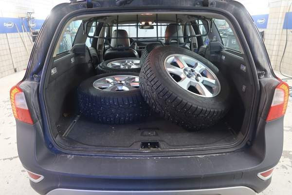 Volvo XC70 Glebychevo - valokuva 7