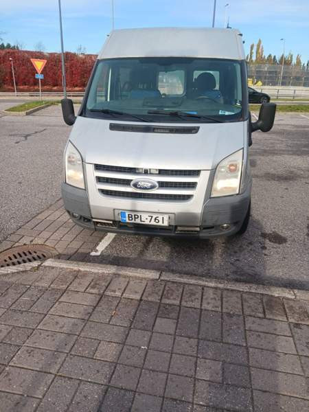 Ford Transit Helsinki - valokuva 1