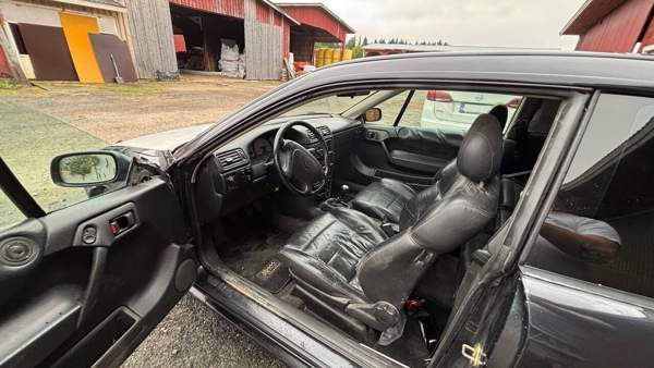 Opel Calibra Siilinjärvi - valokuva 7