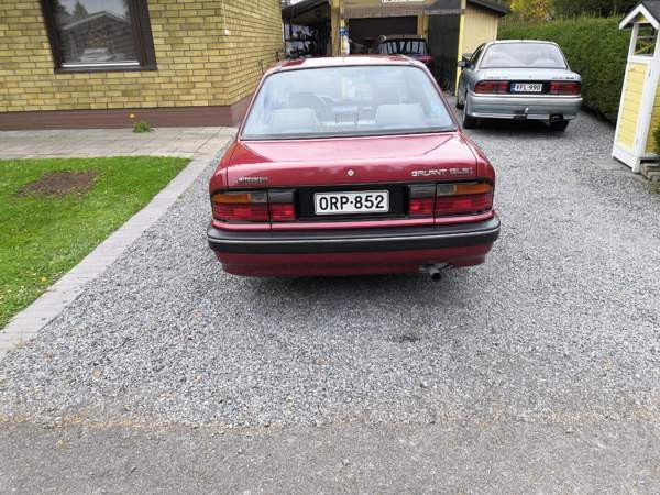 Mitsubishi Galant Nivala - valokuva 3