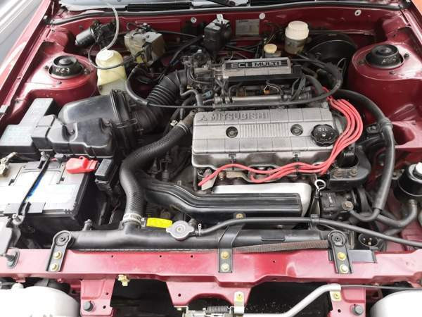 Mitsubishi Galant Nivala - valokuva 6