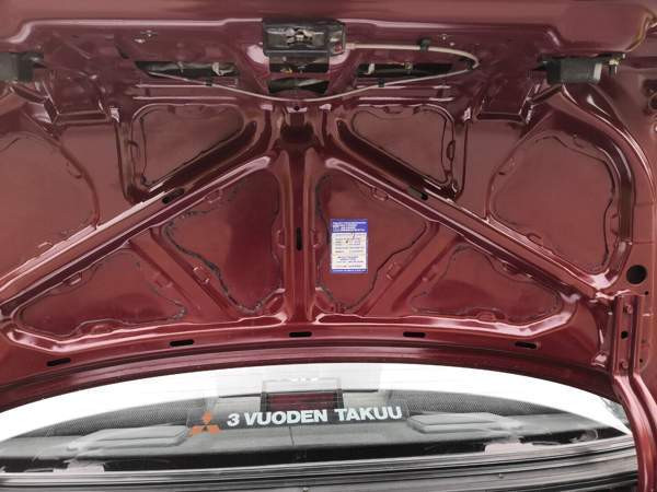 Mitsubishi Galant Nivala - valokuva 7