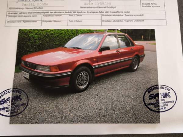 Mitsubishi Galant Nivala - valokuva 1