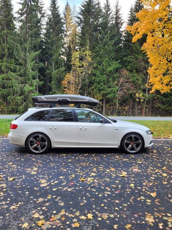 Audi A4 Macau - valokuva 1