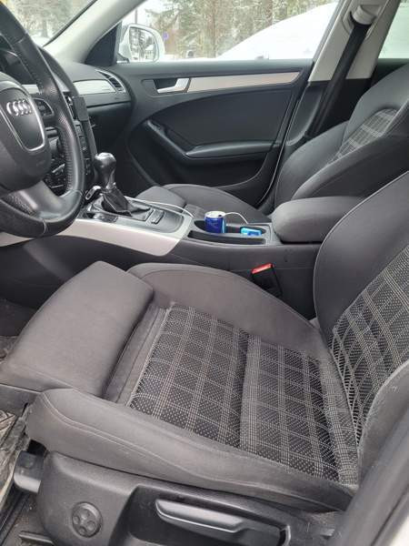 Audi A4 Macau - valokuva 6