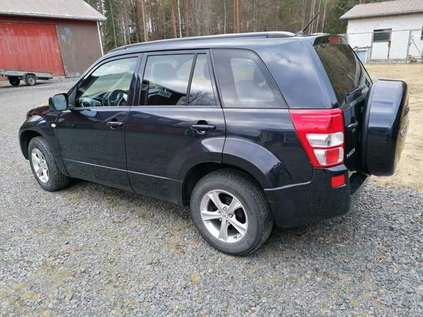 Suzuki Grand Vitara Jalasjärvi - photo 4