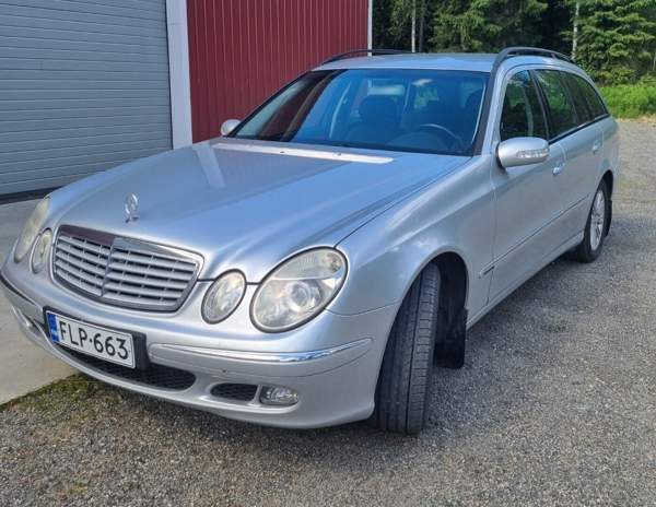 Mercedes-Benz E Lapinlahti - valokuva 1